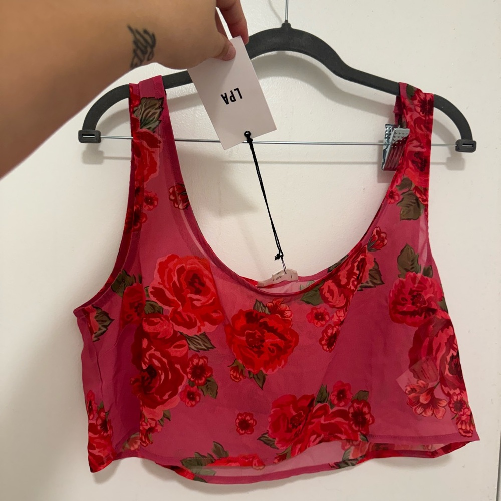 LPA NWT Floral Rose Sheer Crop Size Medium - Picture 2 of 5